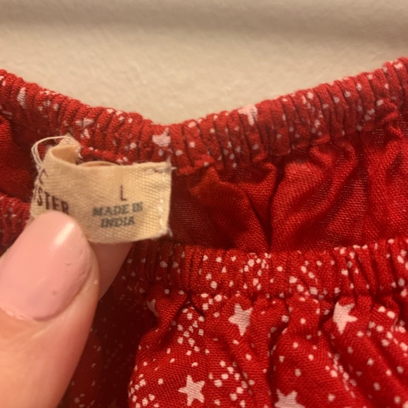 HOLLISTER OFF THE SHOULDER CROP TOP❤️ Size:L - Picture 3 of 3